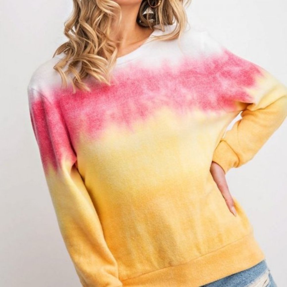 🌼🌸✨Horizontal Tie Dye Round Neck Top